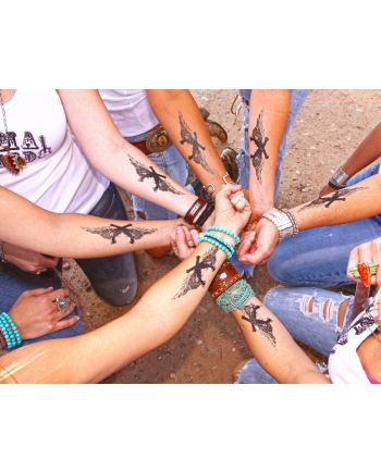 guns n' wings tattoo (miranda lambert tattoo