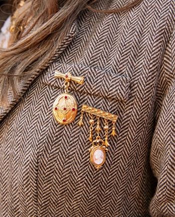 pink cameo dangle brooch