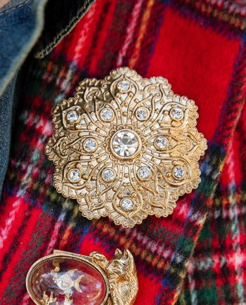 gold/clear imperial flower brooch