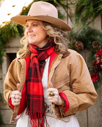 cropped carhartt jacket