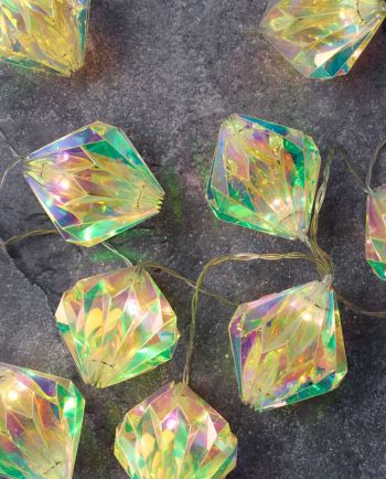 prismatic diamond string light