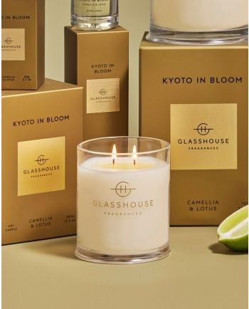 glasshouse fragrances koyoto bloom 13.4 oz candle