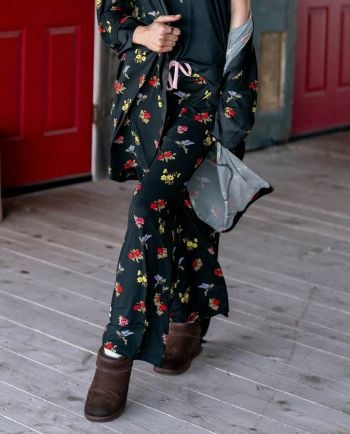 don't be a lady, be a legend lounge pants