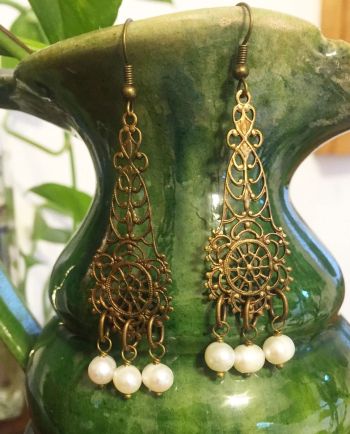 chandelier pearl earrings