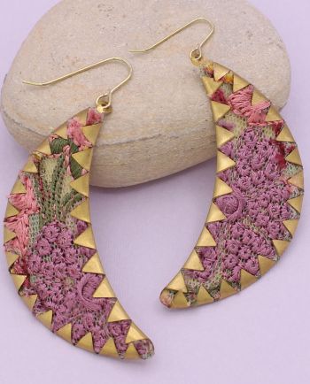 moon shape embroidered earring