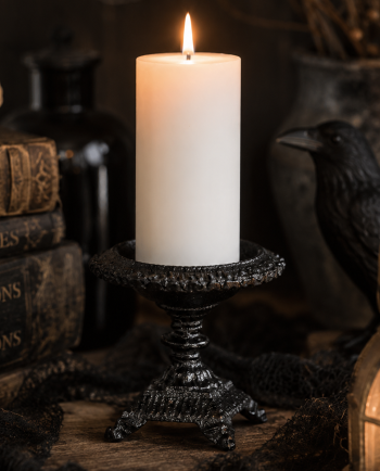 medium pedestal candle holder