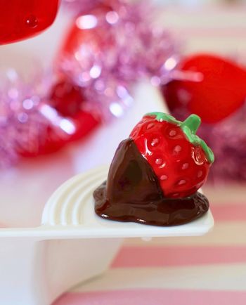 nora fleming sweet on you mini